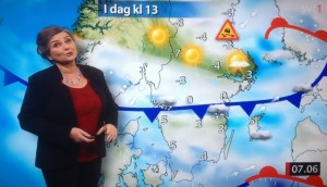 Halkrapport från SVT. Vänligen bliv vid er läst, informera om väder. SLUTA HALKA!